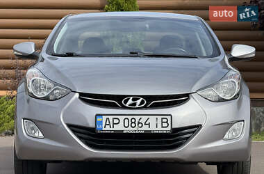 Седан Hyundai Elantra 2013 в 