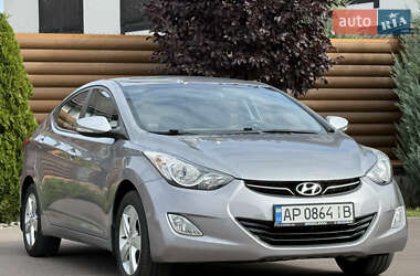 Седан Hyundai Elantra 2013 в 