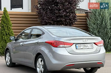 Седан Hyundai Elantra 2013 в 