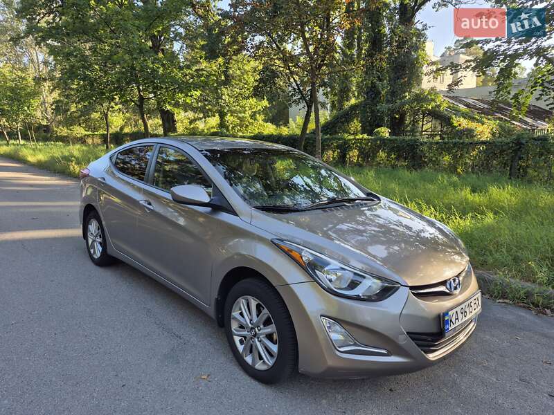 Hyundai Elantra 2014