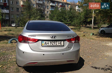 Седан Hyundai Elantra 2013 в Киеве