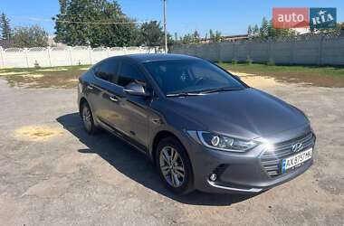 Седан Hyundai Elantra 2018 в 