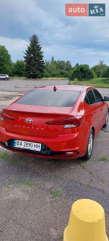 Седан Hyundai Elantra 2019 в Кропивницком