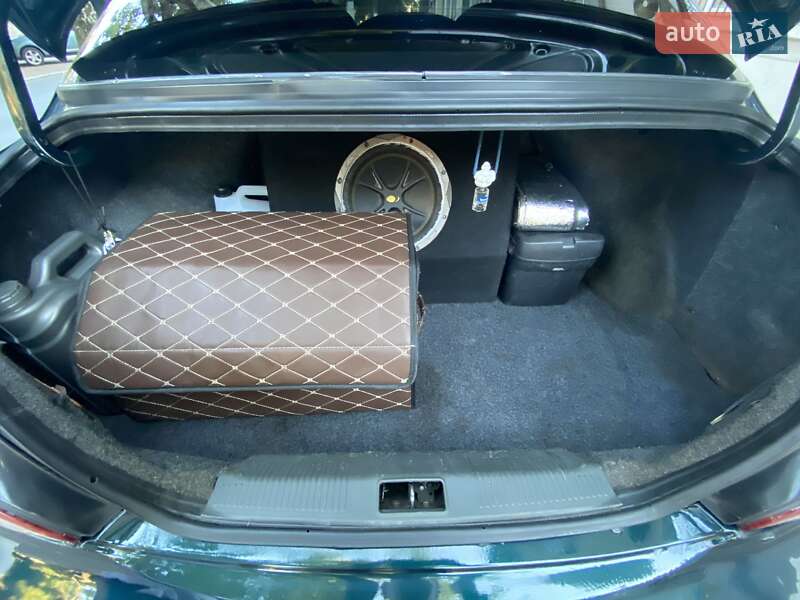 Седан Hyundai Elantra 1999 в Одессе