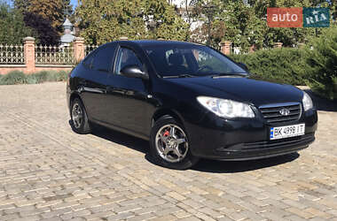 Седан Hyundai Elantra 2008 в Білій Церкві