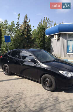 Седан Hyundai Elantra 2010 в 