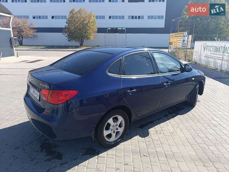 Седан Hyundai Elantra 2007 в Николаеве