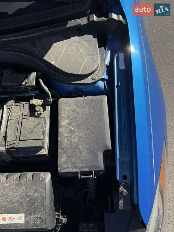 Седан Hyundai Elantra 2016 в Києві