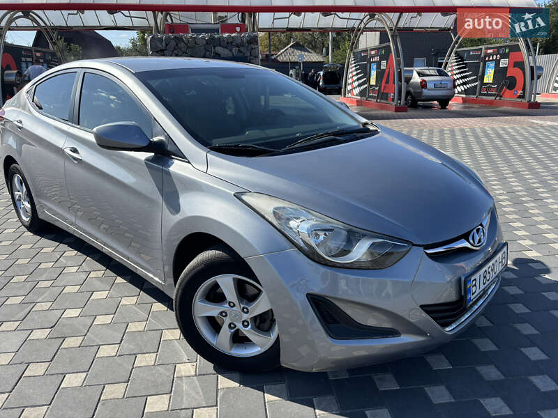 Седан Hyundai Elantra 2014 в Полтаве
