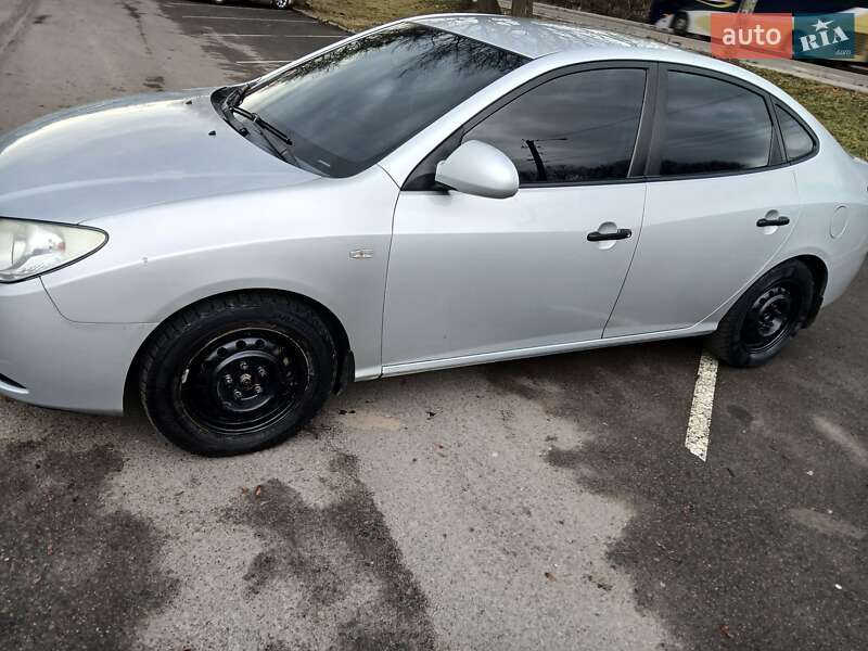 Седан Hyundai Elantra 2007 в Ивано-Франковске