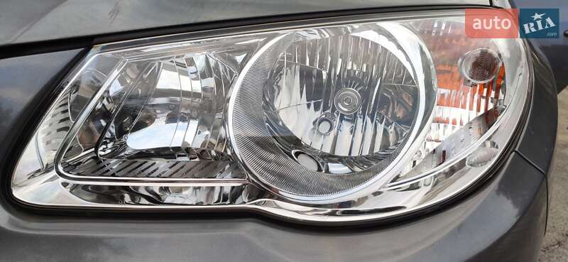 Седан Hyundai Elantra 2007 в Києві фото 28 Седан Hyundai Elantra 2007 в Києві