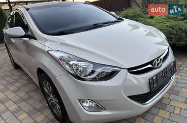 Седан Hyundai Elantra 2012 в 