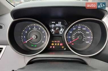 Седан Hyundai Elantra 2012 в 