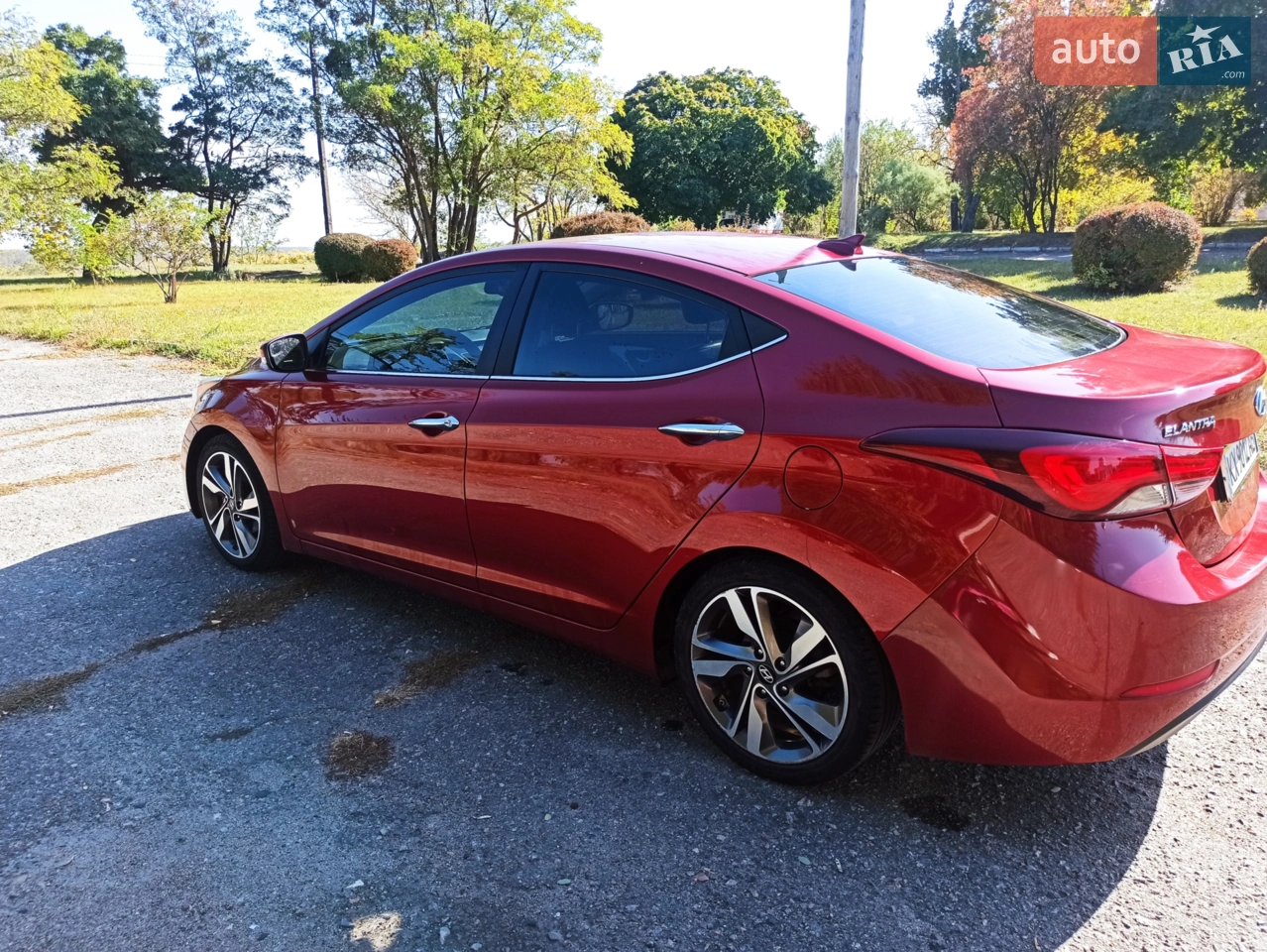 2014 Hyundai Elantra - мініатюра 16