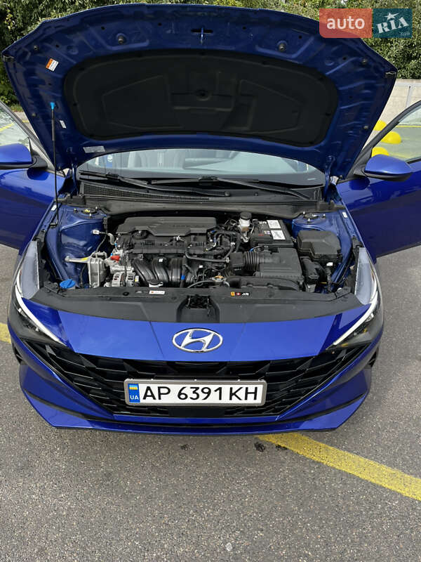 Седан Hyundai Elantra 2023 в Киеве