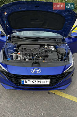 Седан Hyundai Elantra 2023 в  фото 13 Седан Hyundai Elantra 2023 в
