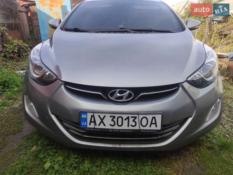 Седан Hyundai Elantra 2011 в Харькове