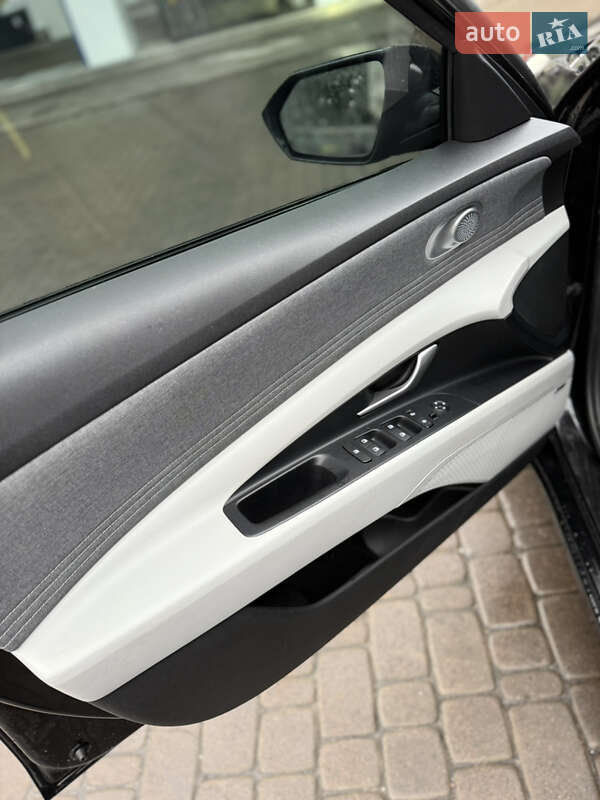 Седан Hyundai Elantra 2020 в Киеве фото 15 Седан Hyundai Elantra 2020 в Киеве