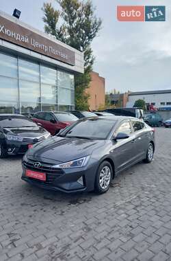 Седан Hyundai Elantra 2019 в Полтаве