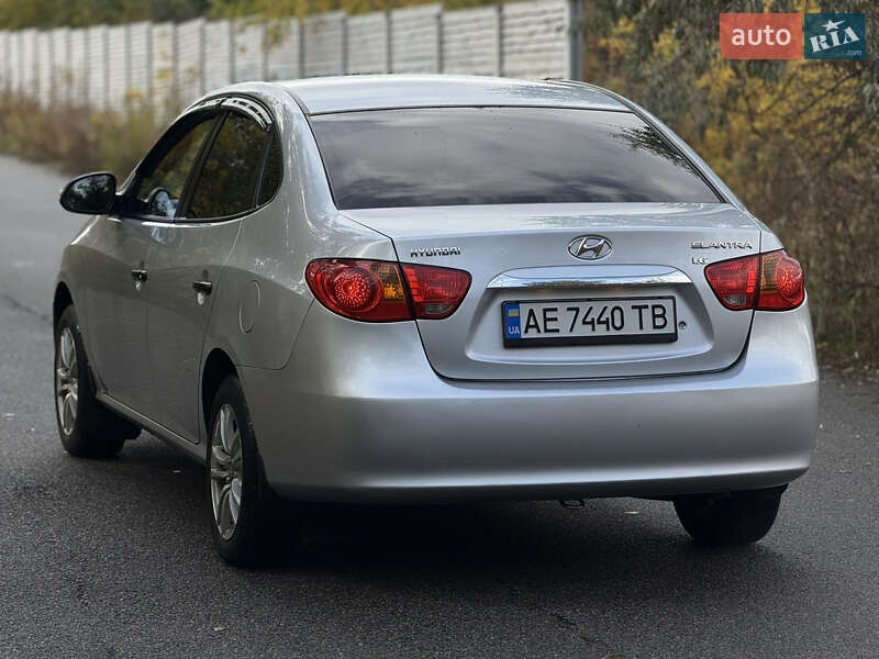 Седан Hyundai Elantra 2010 в Дніпрі фото 5 Седан Hyundai Elantra 2010 в Дніпрі