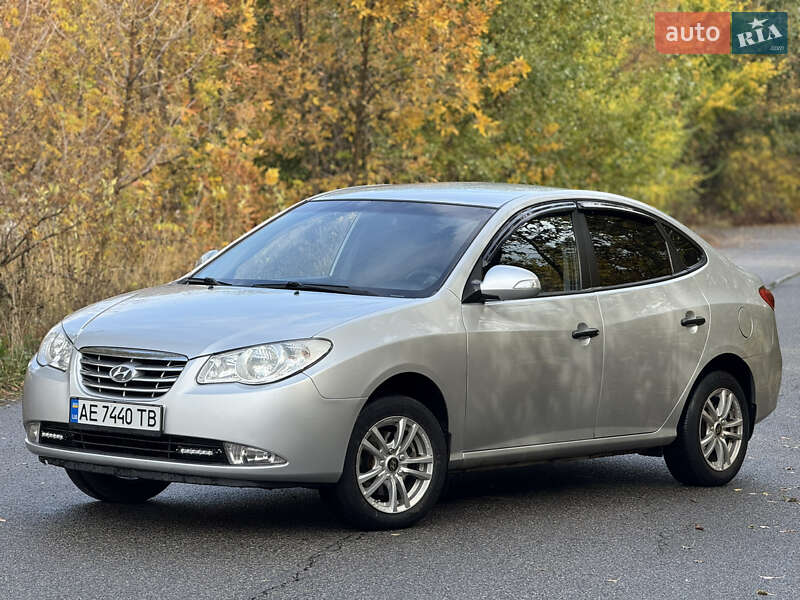 Седан Hyundai Elantra 2010 в Дніпрі фото 2 Седан Hyundai Elantra 2010 в Дніпрі
