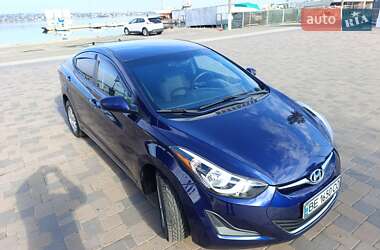 Седан Hyundai Elantra 2013 в 