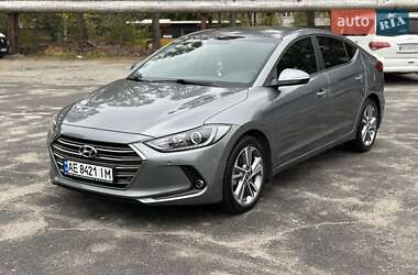 Седан Hyundai Elantra 2017 в Днепре