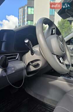 Седан Hyundai Elantra 2023 в 