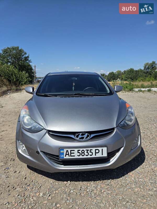 Седан Hyundai Elantra 2013 в Днепре фото 10 Седан Hyundai Elantra 2013 в Днепре