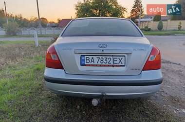 Седан Hyundai Elantra 2002 в  фото 8 Седан Hyundai Elantra 2002 в