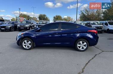 Седан Hyundai Elantra 2013 в 
