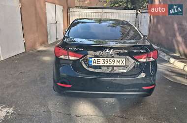 Седан Hyundai Elantra 2014 в 