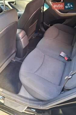Седан Hyundai Elantra 2014 в 