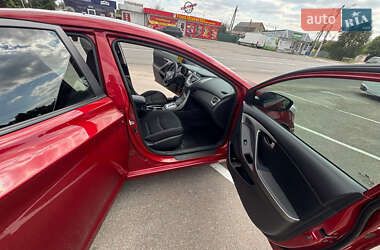 Седан Hyundai Elantra 2011 в 