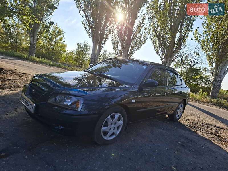 Седан Hyundai Elantra 2010 в Барвенкове