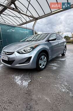 Седан Hyundai Elantra 2015 в Кам'янському