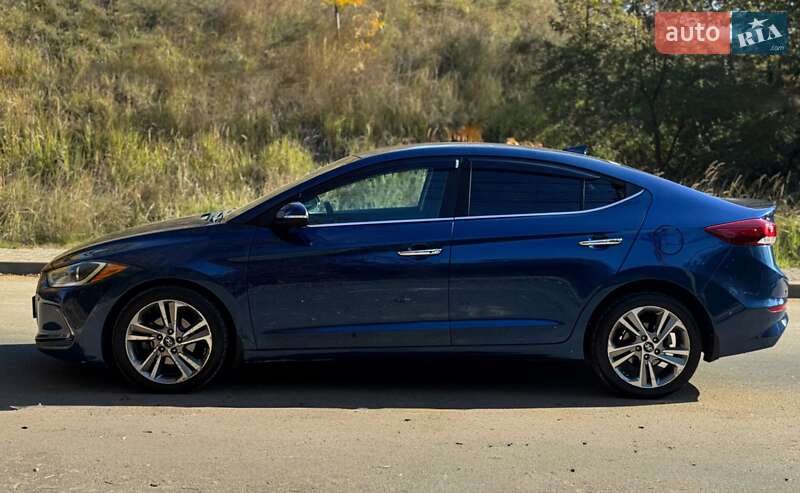 Седан Hyundai Elantra 2016 в Одесі
