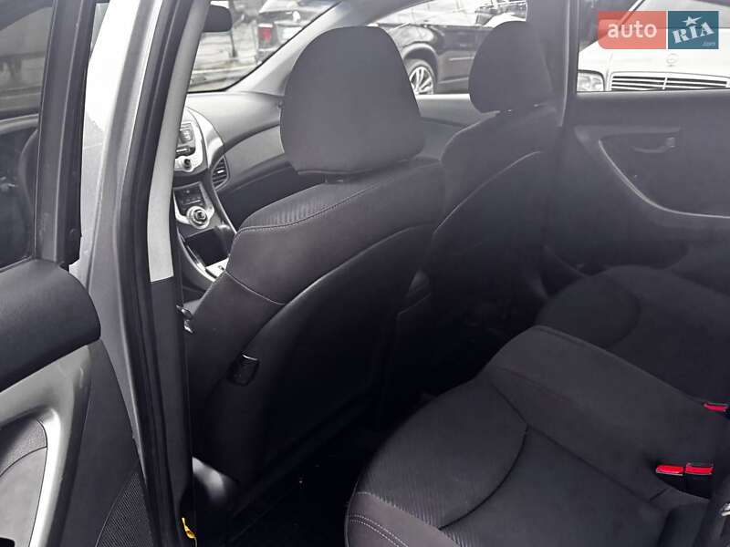 Седан Hyundai Elantra 2011 в Одессе фото 7 Седан Hyundai Elantra 2011 в Одессе