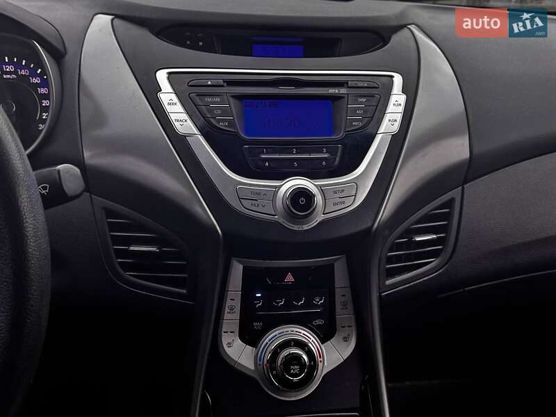 Седан Hyundai Elantra 2011 в Одессе фото 12 Седан Hyundai Elantra 2011 в Одессе