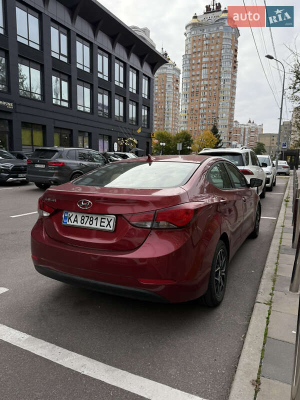 Седан Hyundai Elantra 2014 в Киеве фото 6 Седан Hyundai Elantra 2014 в Киеве