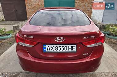 Седан Hyundai Elantra 2011 в 