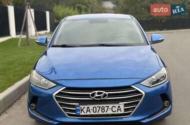 Седан Hyundai Elantra 2016 в 
