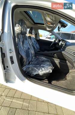 Седан Hyundai Elantra 2025 в 