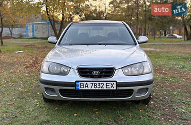 Седан Hyundai Elantra 2002 в 
