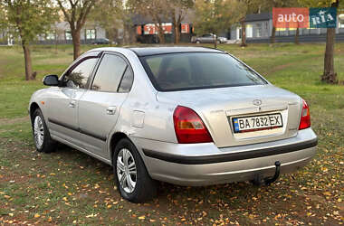Седан Hyundai Elantra 2002 в 