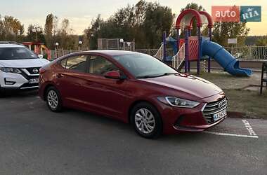 Седан Hyundai Elantra 2016 в 