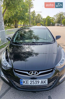Седан Hyundai Elantra 2014 в Дніпрі