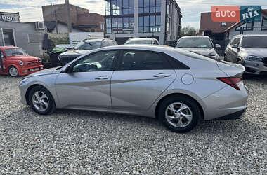 Седан Hyundai Elantra 2020 в 
