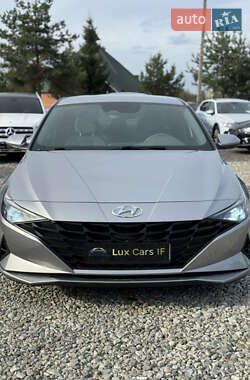 Седан Hyundai Elantra 2020 в 