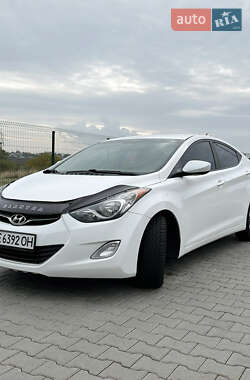 Седан Hyundai Elantra 2013 в 